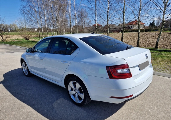 Skoda Octavia cena 49900 przebieg: 163000, rok produkcji 2018 z Siedlce małe 79